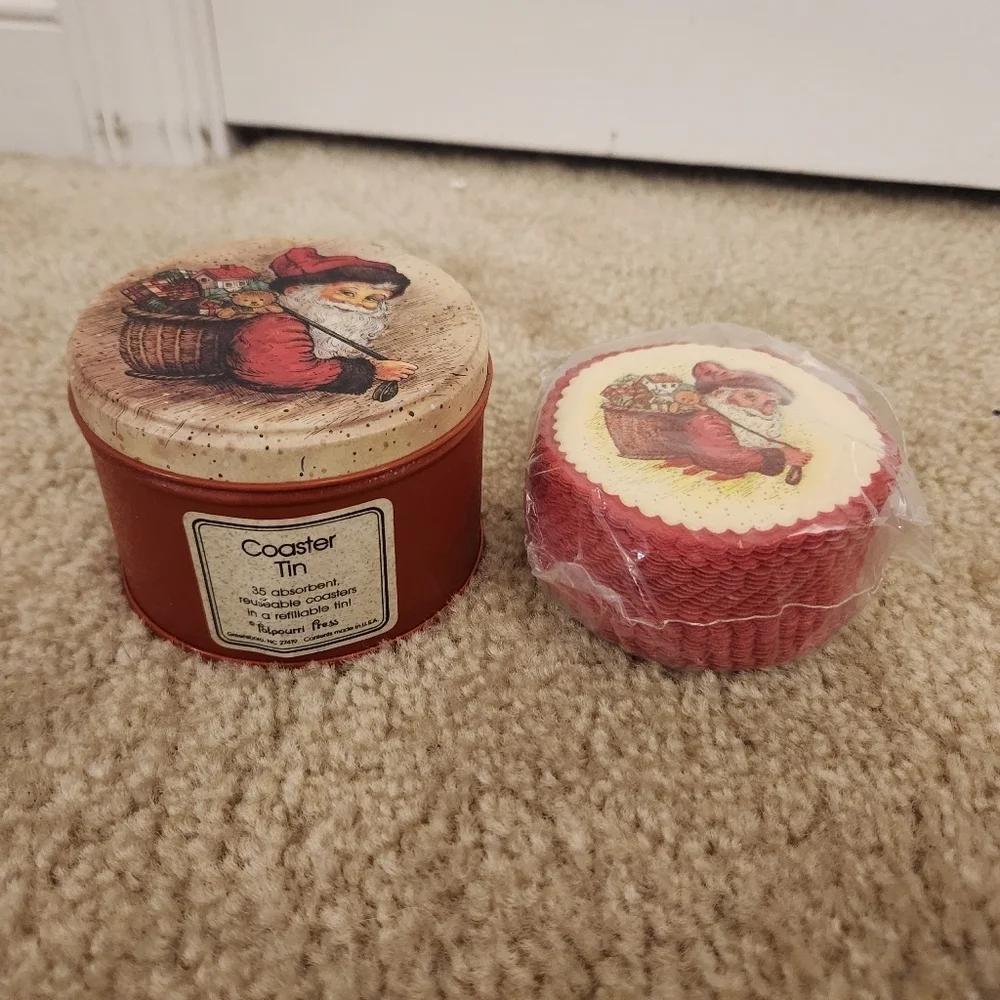 Vintage Potpourri Press 1986  SANTA CLAUS Tin‎ With Christmas Coasters